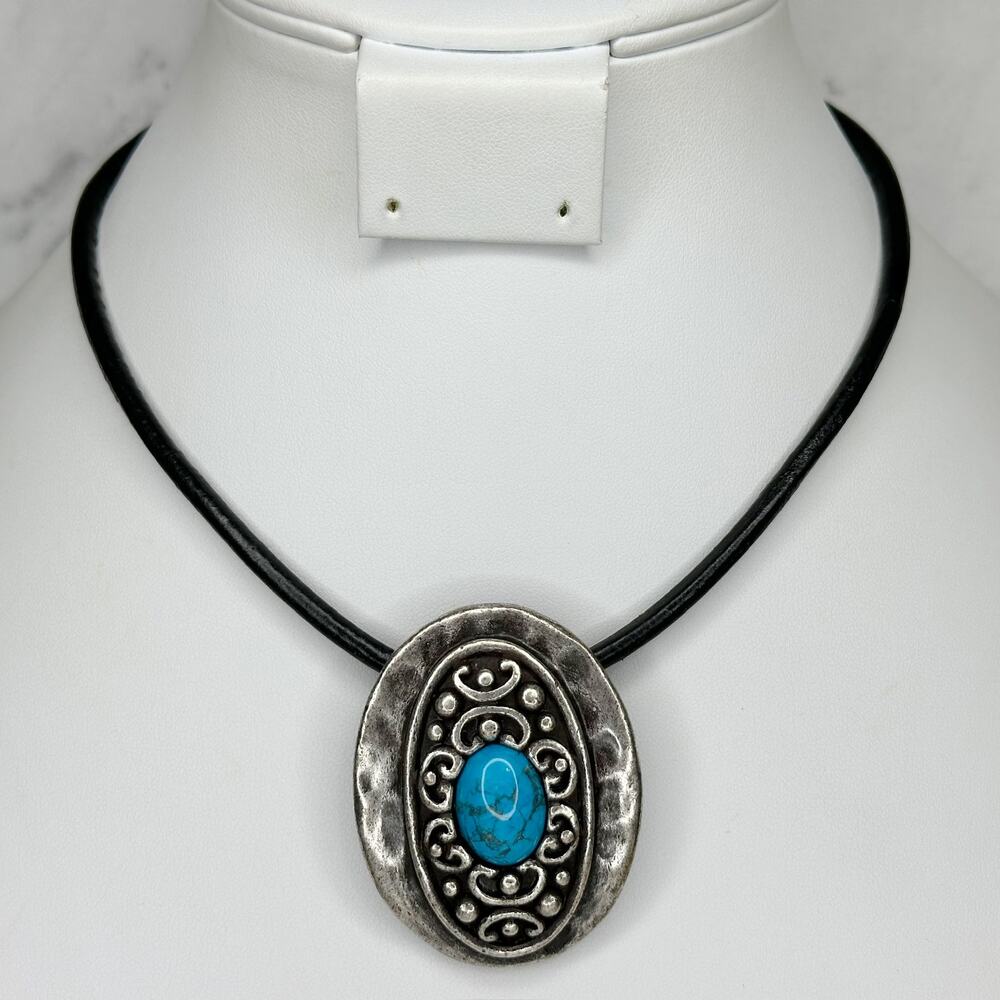 Vintage Chico's Faux Turquoise Pendant Necklace ✨